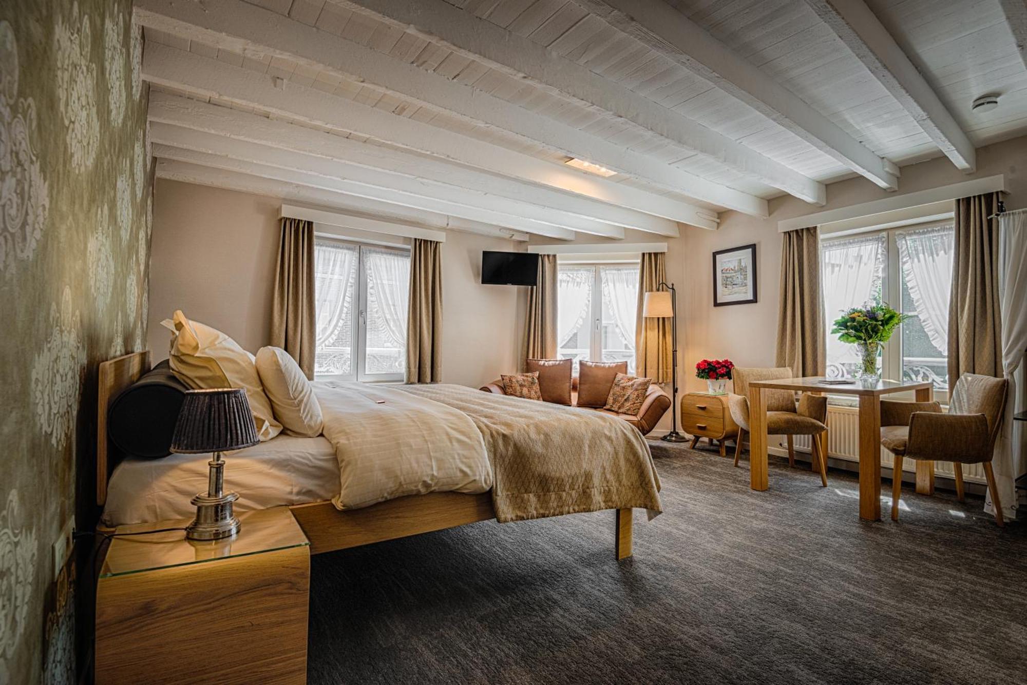 Bariseele (adults Only) 4*